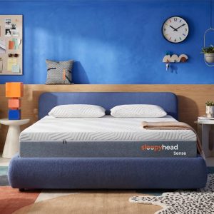 6/7 Feet Premium Quality Deluxe Mattress Topper white colour